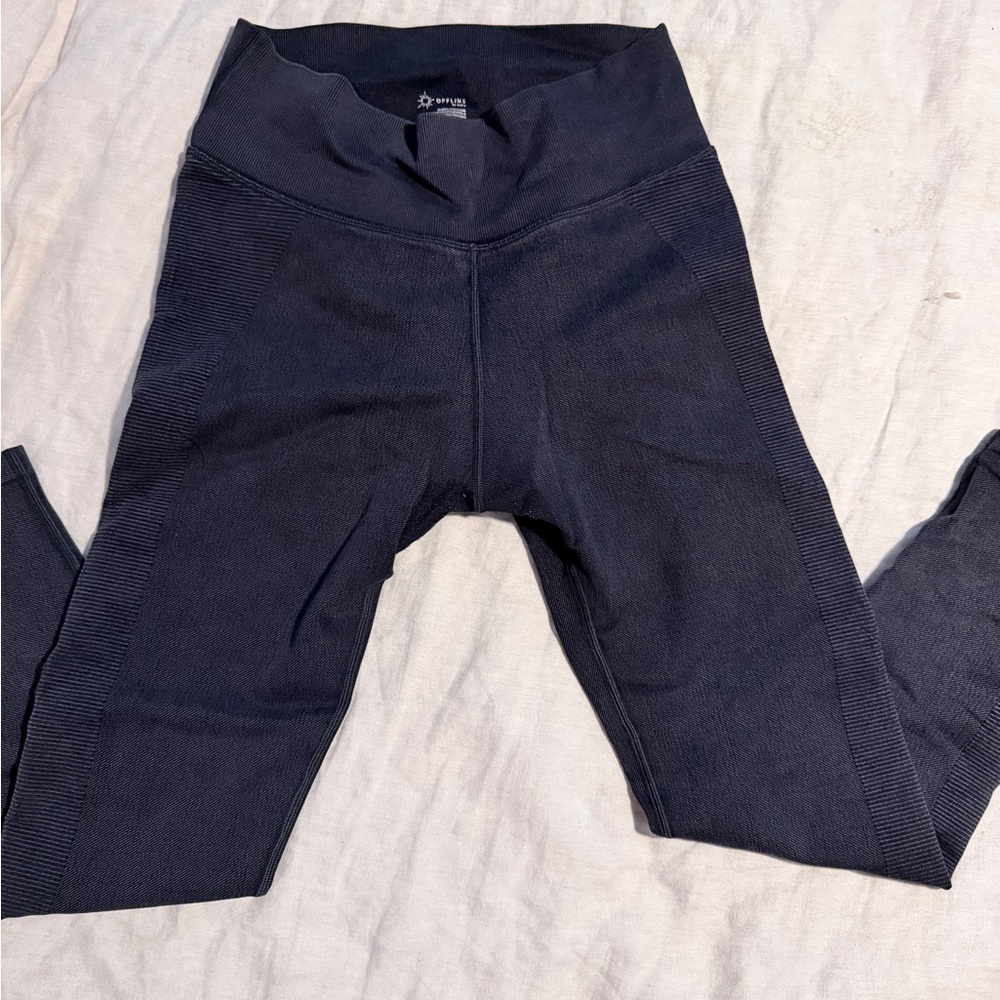 Offline by Aerie High-Waisted textured gray Leggings